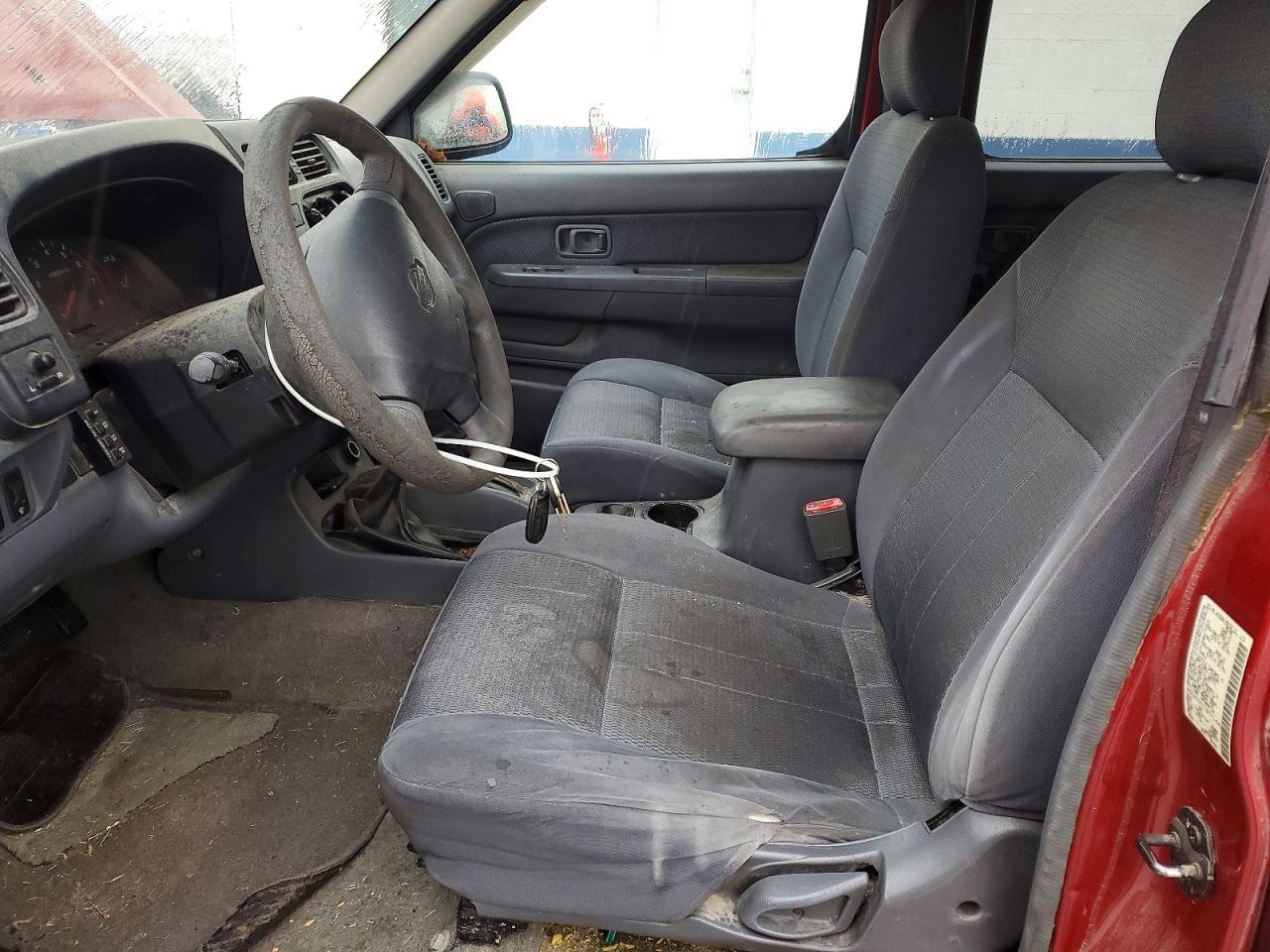2001 Nissan Frontier XE