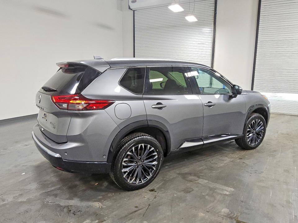 2024 Nissan Rogue Platinum