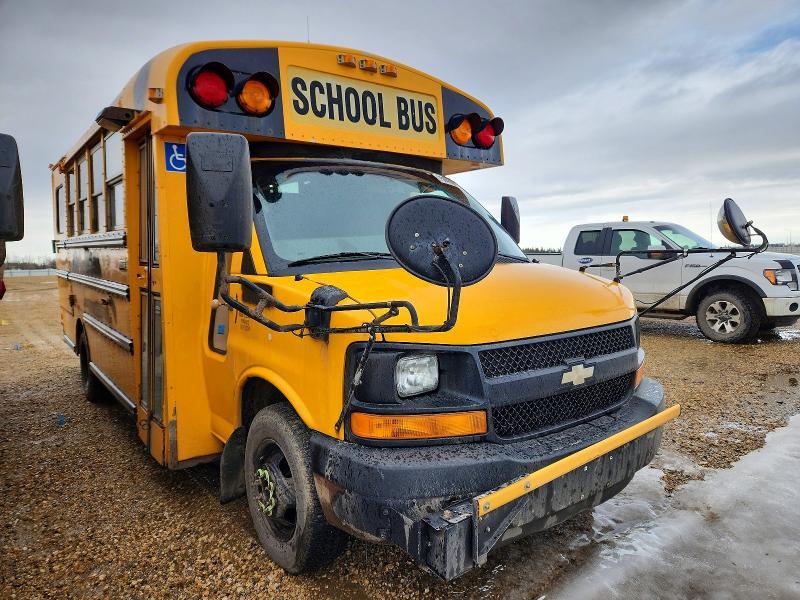 2010 Chevrolet 2010 Thomas Minotour G4500-school bus