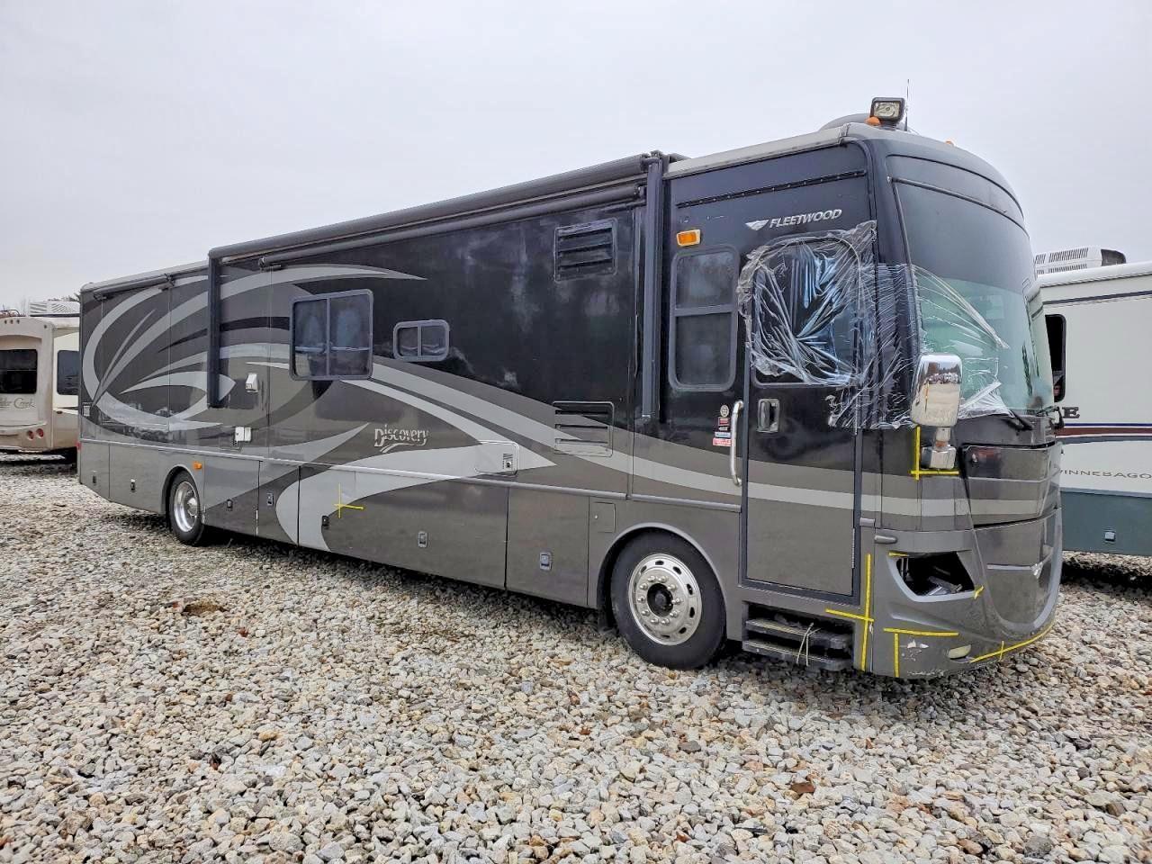 2008 Fleetwood Camper