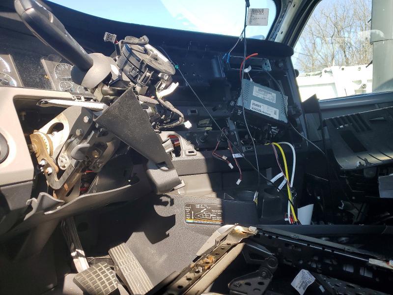 2022 Freightliner Cascadia 1-Semi Truck