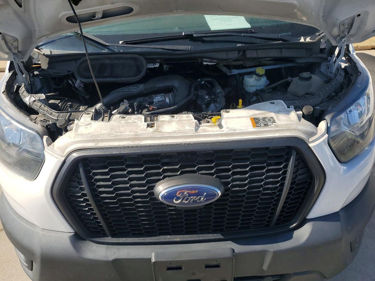 2022 Ford Transit Delivery Truck