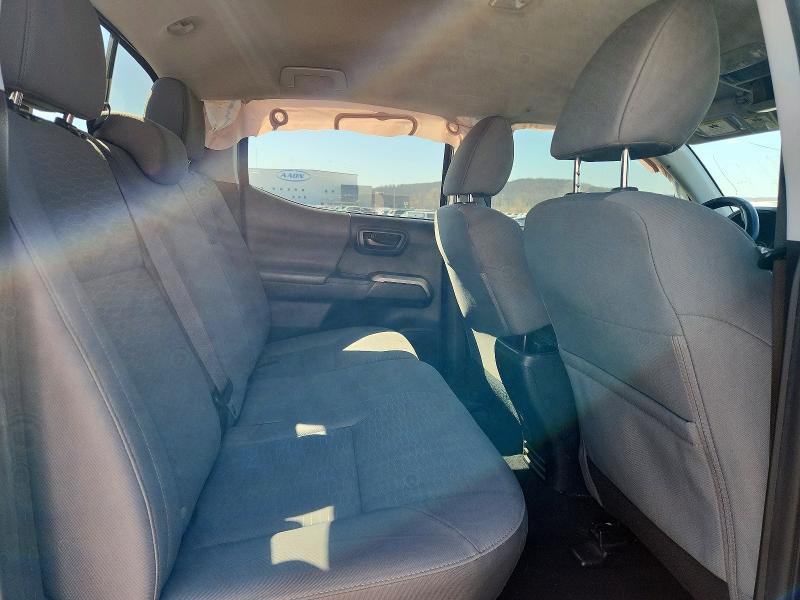 2018 Toyota Tacoma SR5 V6