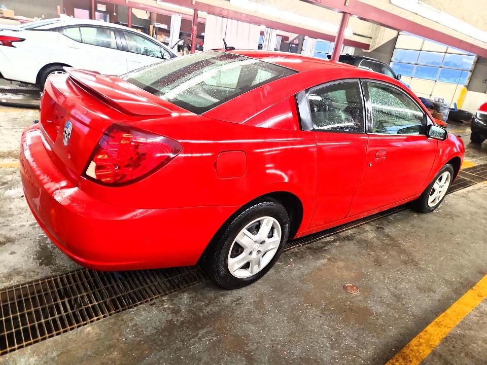 2006 Saturn Ion Level 2