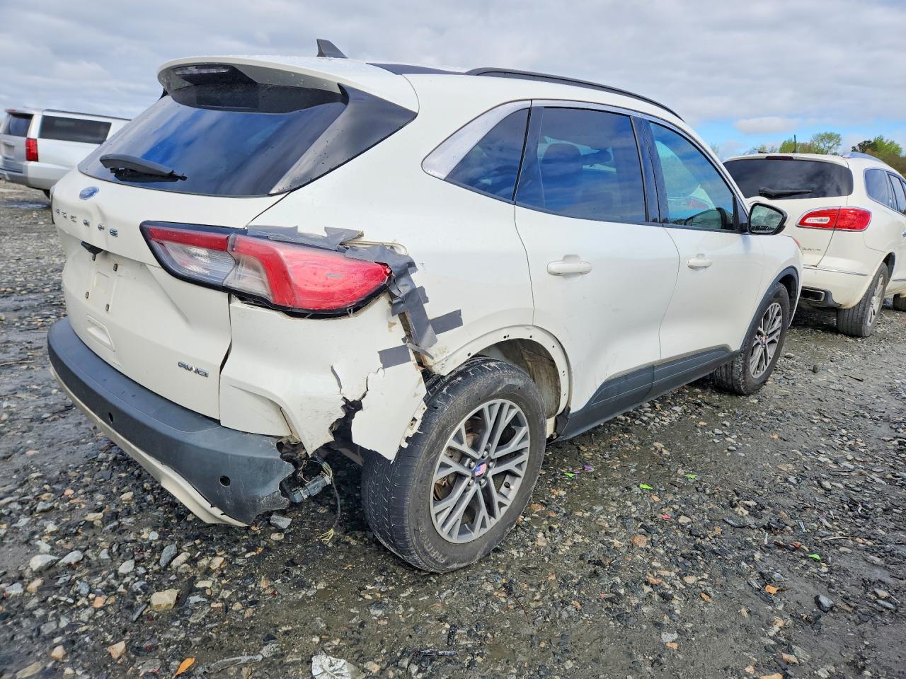 2021 Ford Escape sel