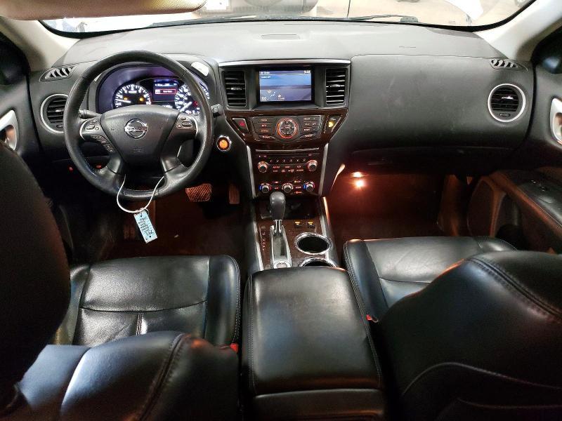 2014 Nissan Pathfinder sl