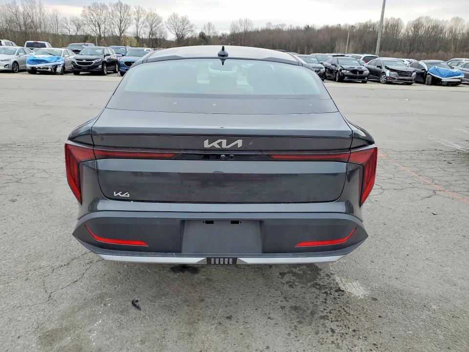 2026 KIA K4 lxs