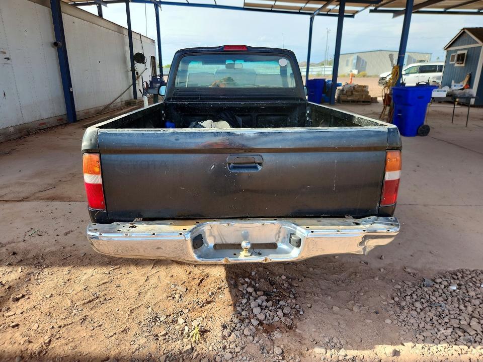 2000 Toyota Tacoma Base