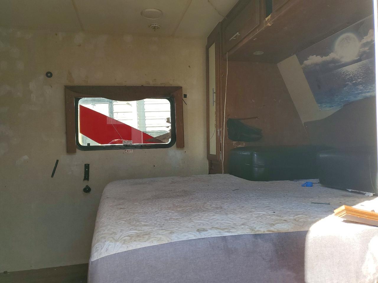 2013 Other 2013 Eclipse Montana Camper
