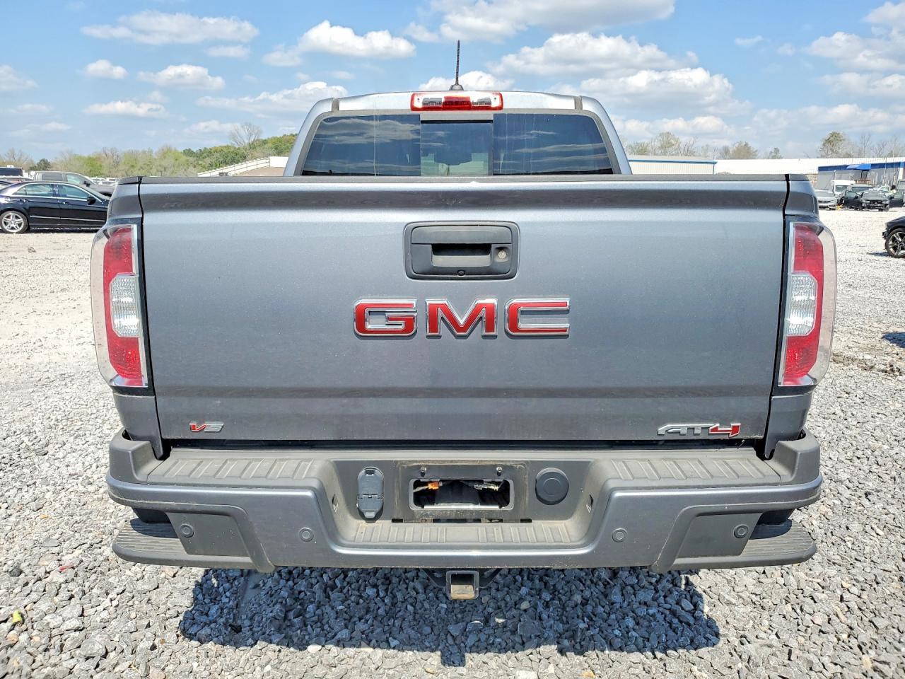 2022 GMC Canyon AT4