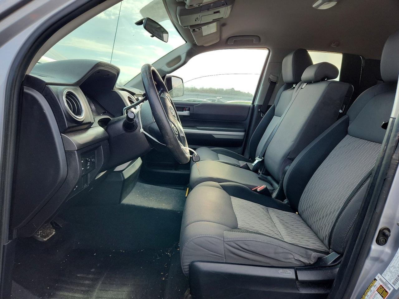 2016 Toyota Tundra SR5