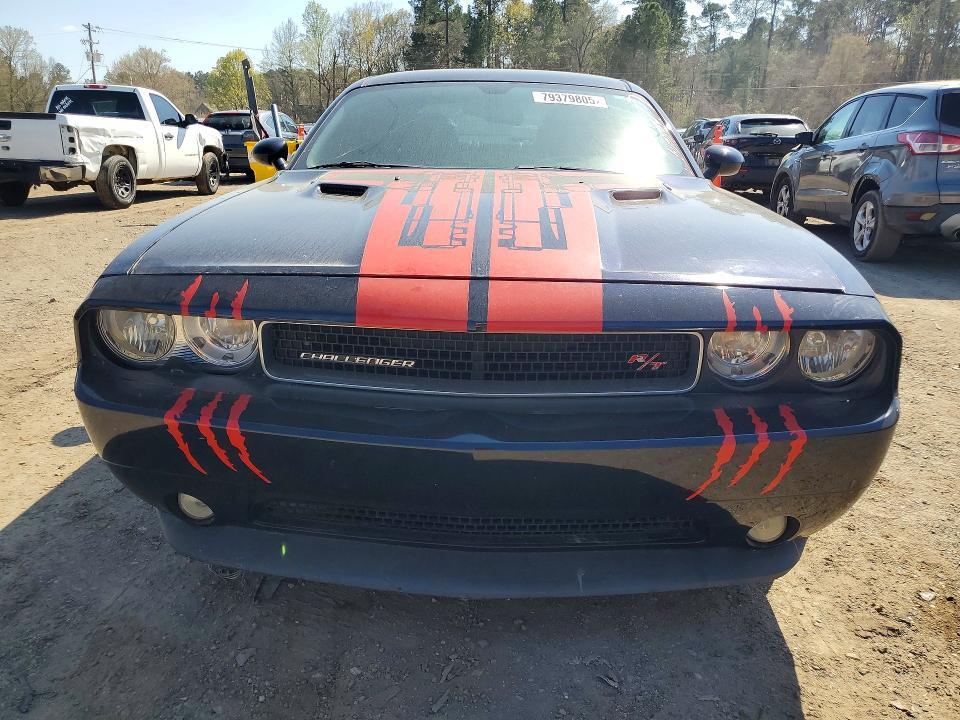 2012 Dodge Challenger r