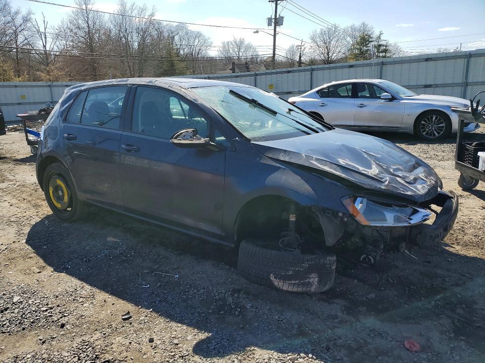 2015 Volkswagen Golf tdi