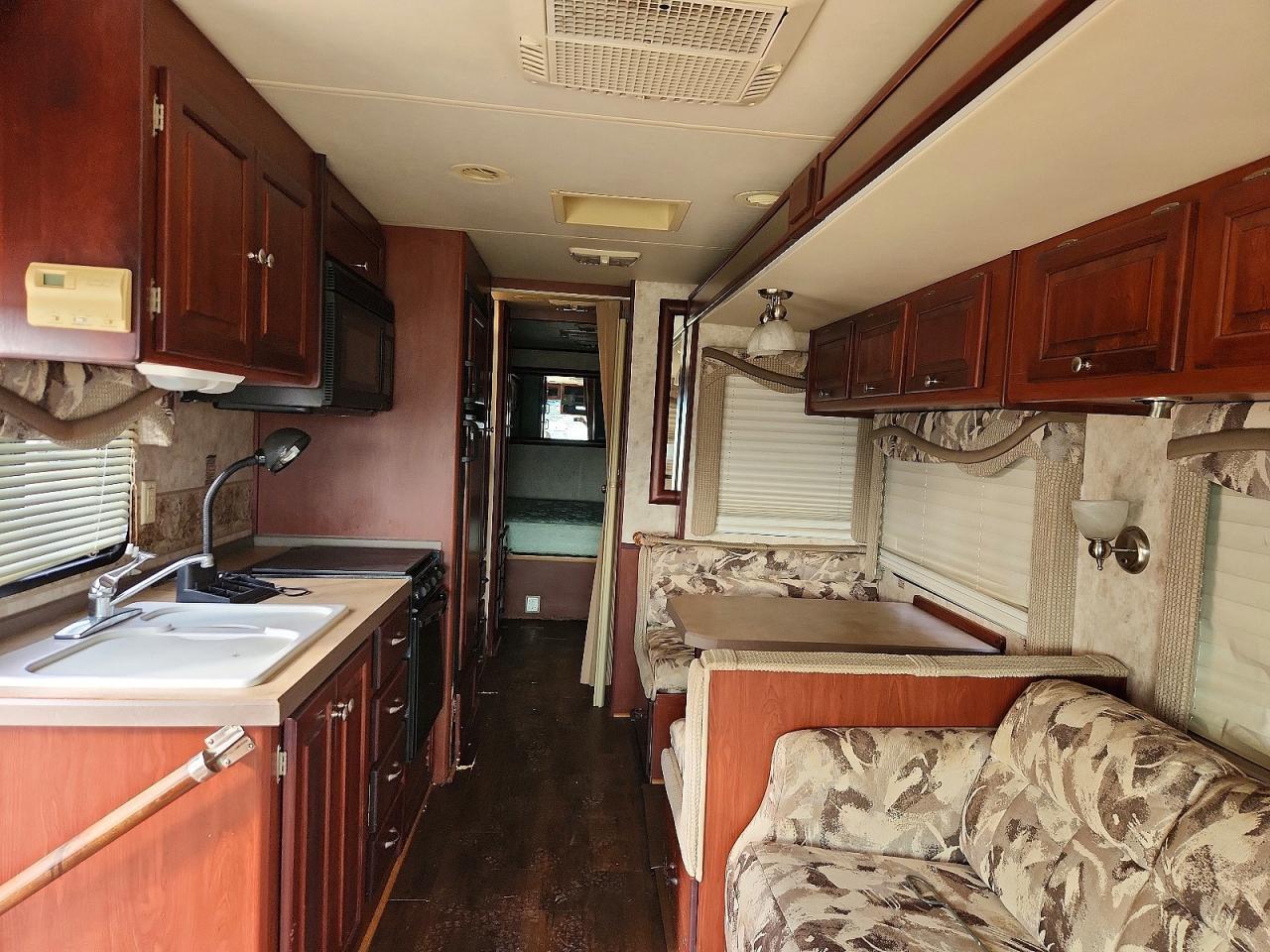 2005 Wrkh Recreational Vehicle (RV)-RV