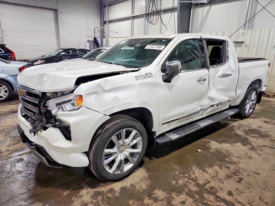 2022 Chevrolet Silverado K1500 High Country