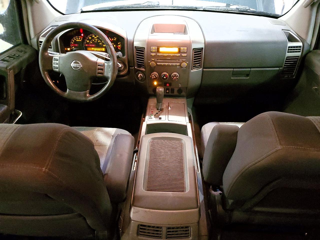 2005 Nissan Titan XE