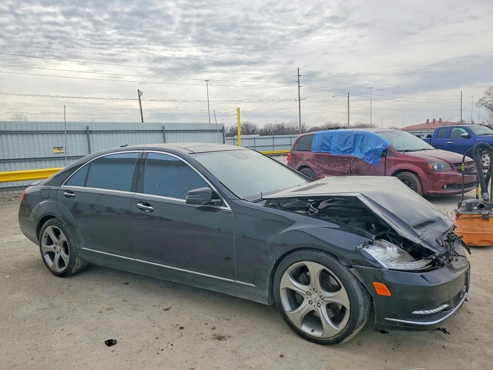 2013 Mercedes-Benz S 550 4matic