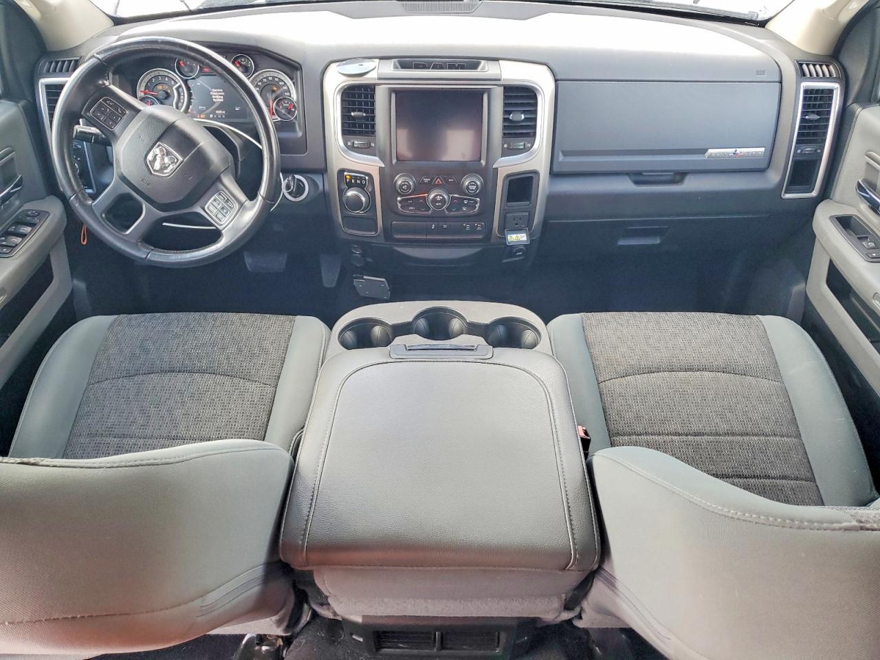 2018 Dodge RAM 1500 SLT