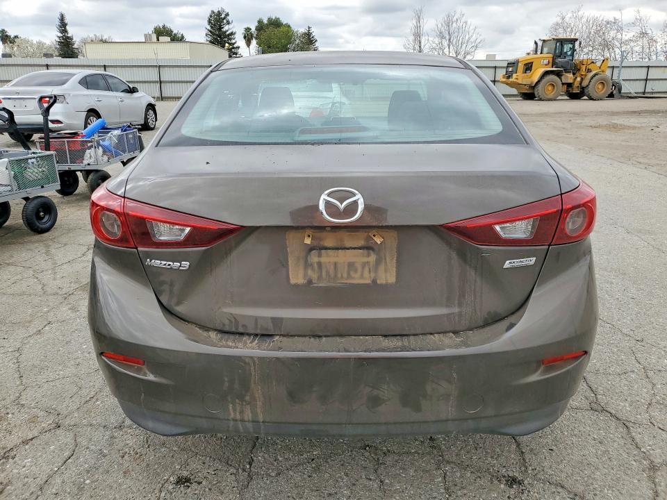 2016 Mazda 3 Sport