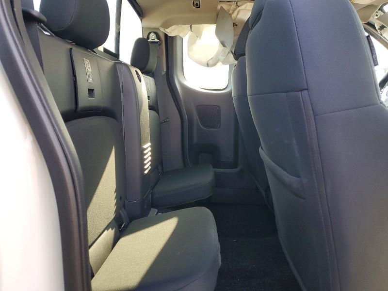 2025 Nissan Frontier S