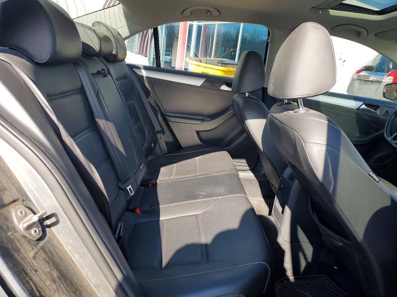2018 Volkswagen Jetta sel