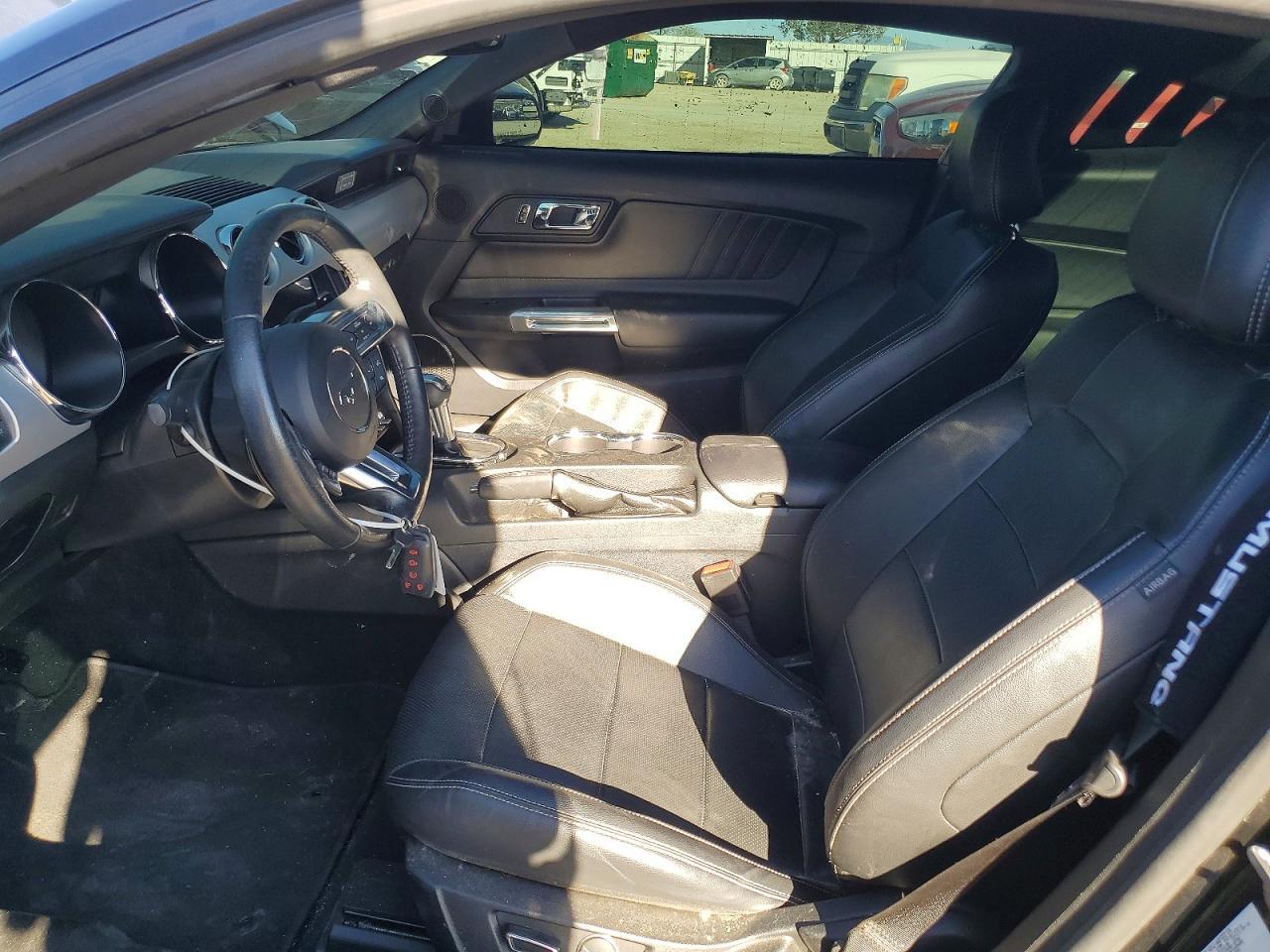 2017 Ford Mustang gt