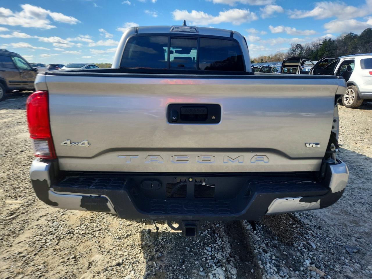 2020 Toyota Tacoma SR V6