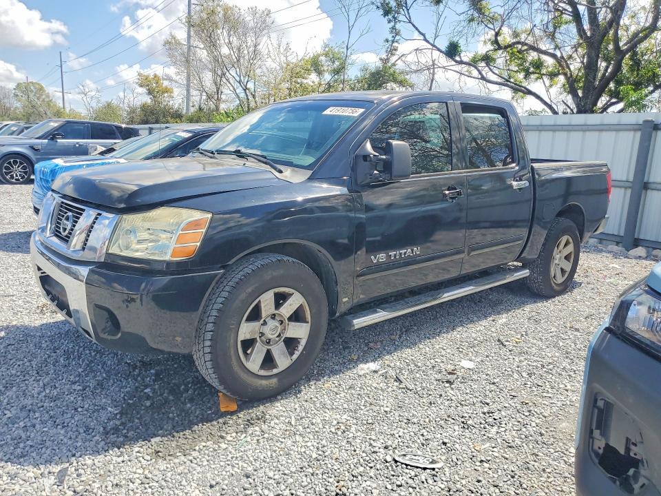 2011 Nissan Titan SV
