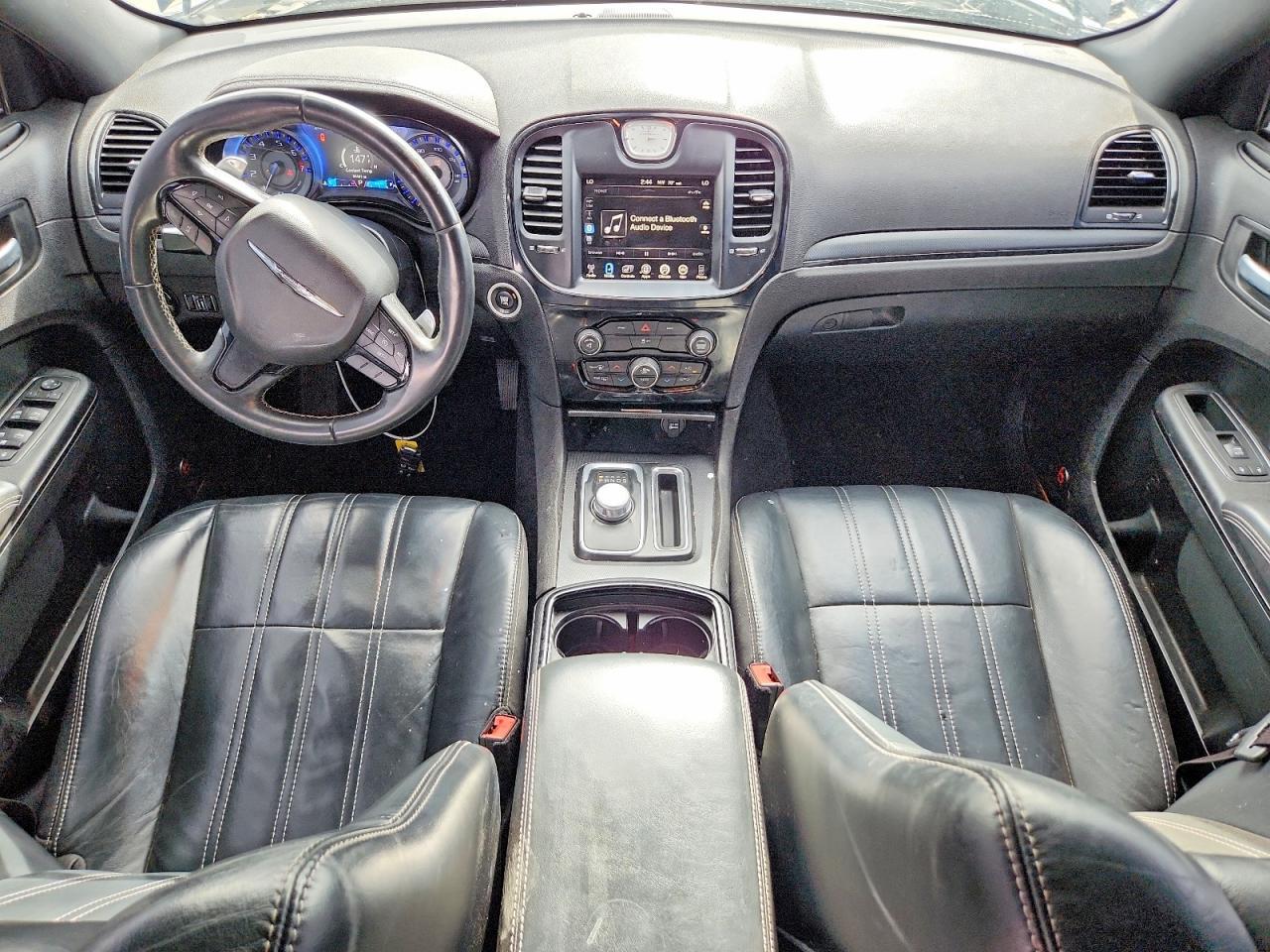 2016 Chrysler 300 s