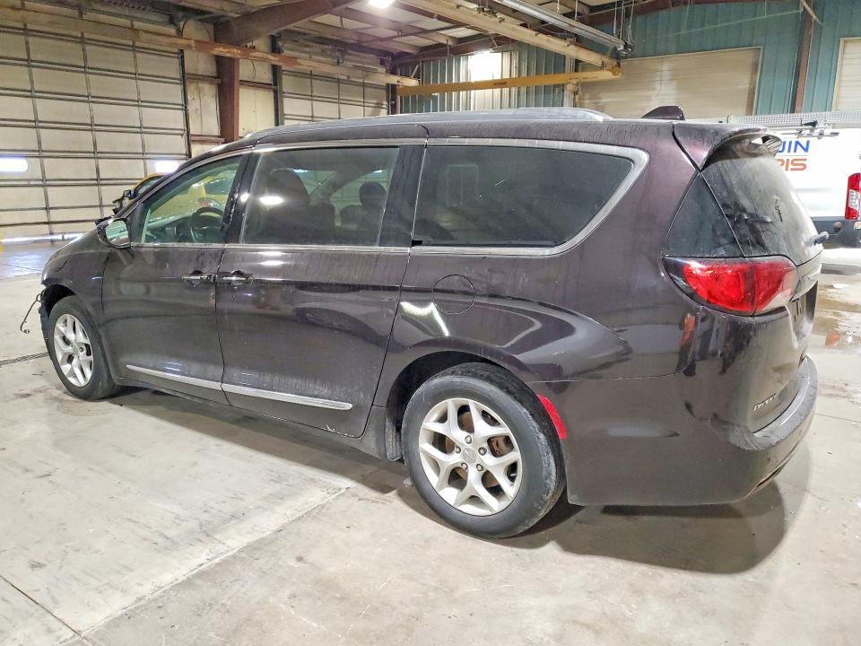 2017 Chrysler Pacifica Touring l Plus