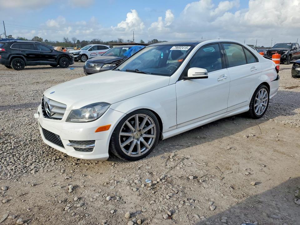 2013 Mercedes-Benz C 250