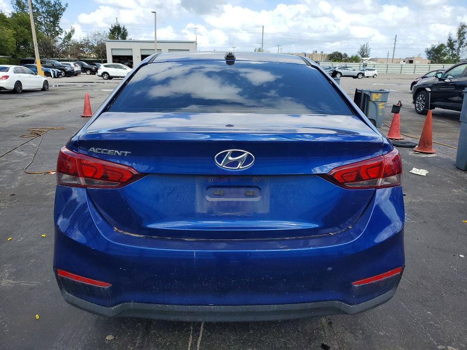 2022 Hyundai Accent sel