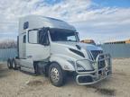 2020 Volv O VNL Semi Truck