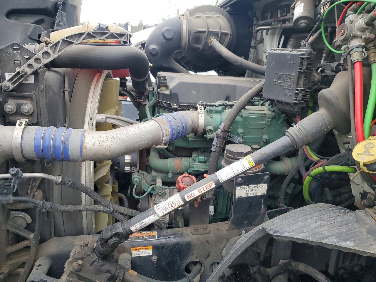 2019 Volvo VNR-Semi Truck