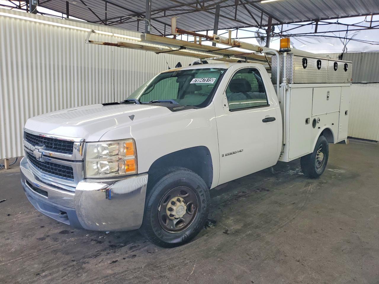 2007 Chevrolet Silverado Utility / Service Truck
