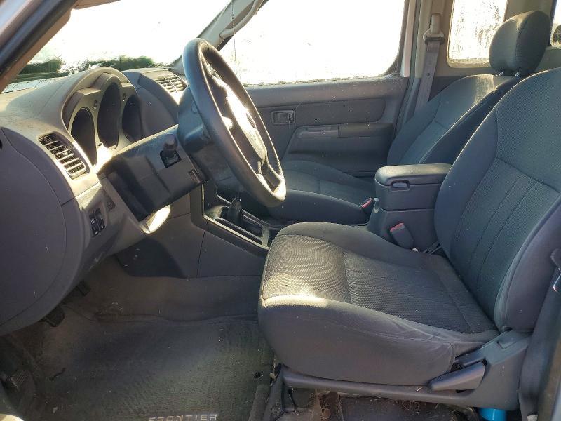 2002 Nissan Frontier Standard