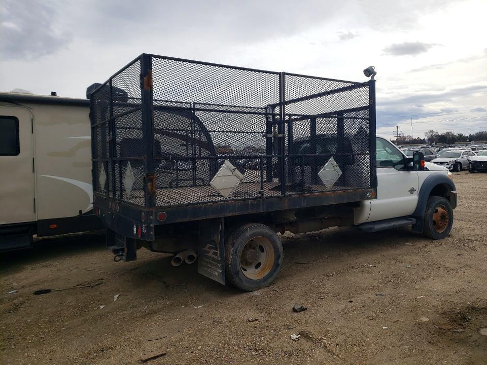 2015 Ford F550 Super Duty Flatbed Truck
