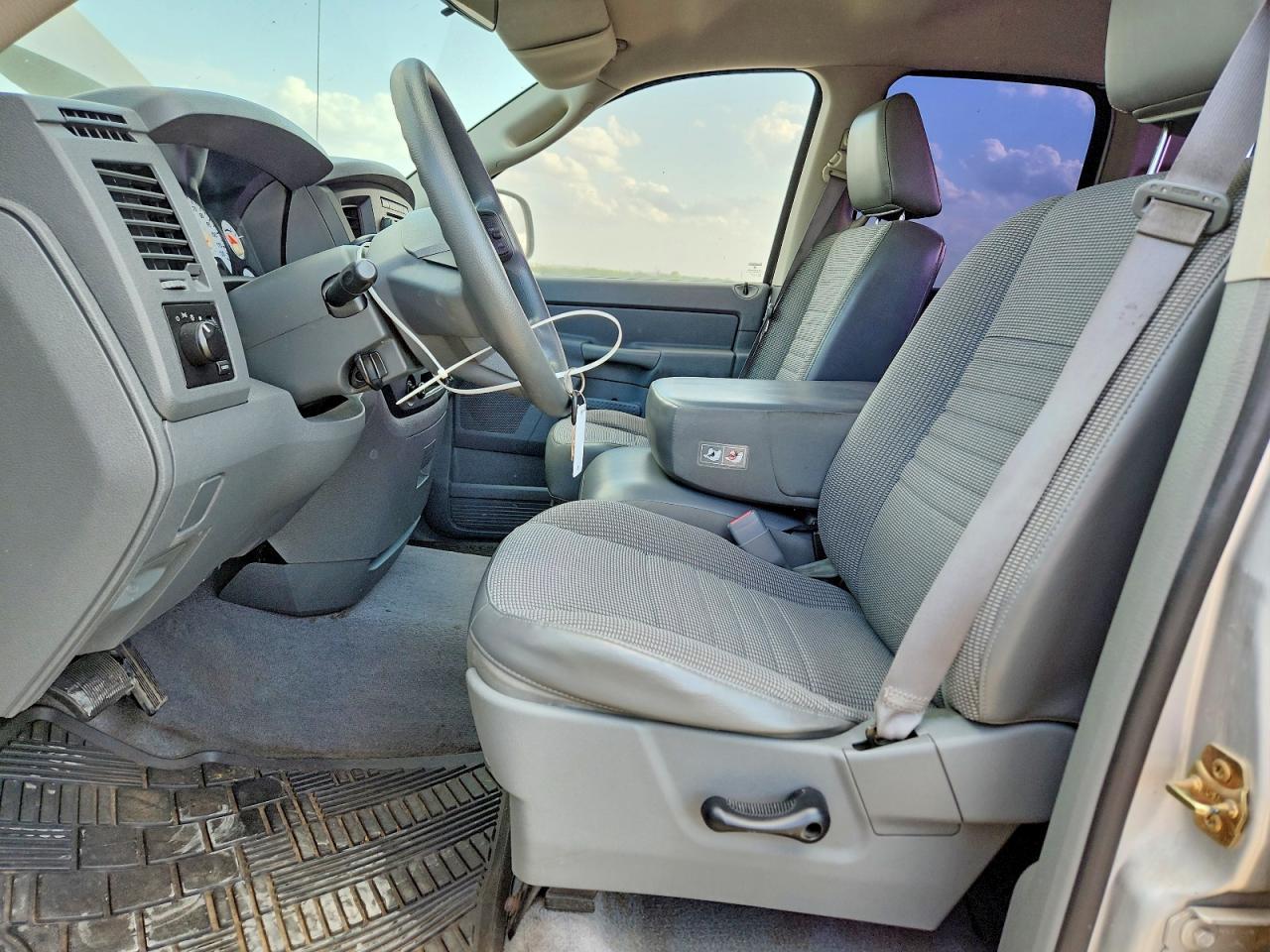 2006 Dodge RAM 1500 ST