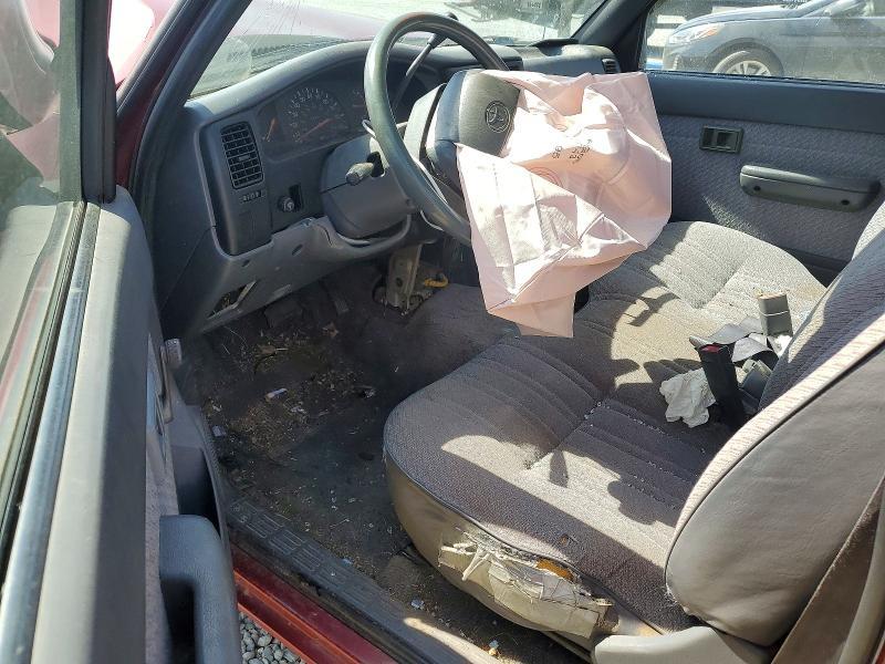 1995 Toyota Tacoma Base