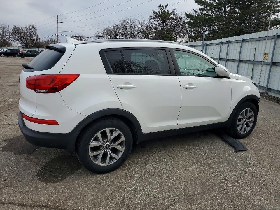 2015 KIA Sportage lx
