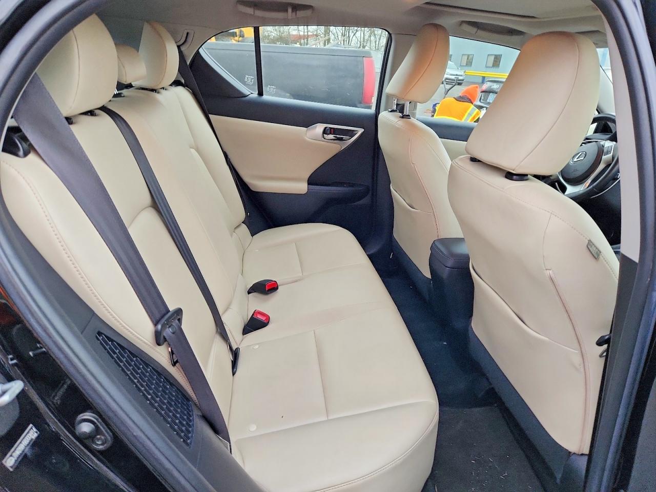 2011 Lexus Ct 200h Premium