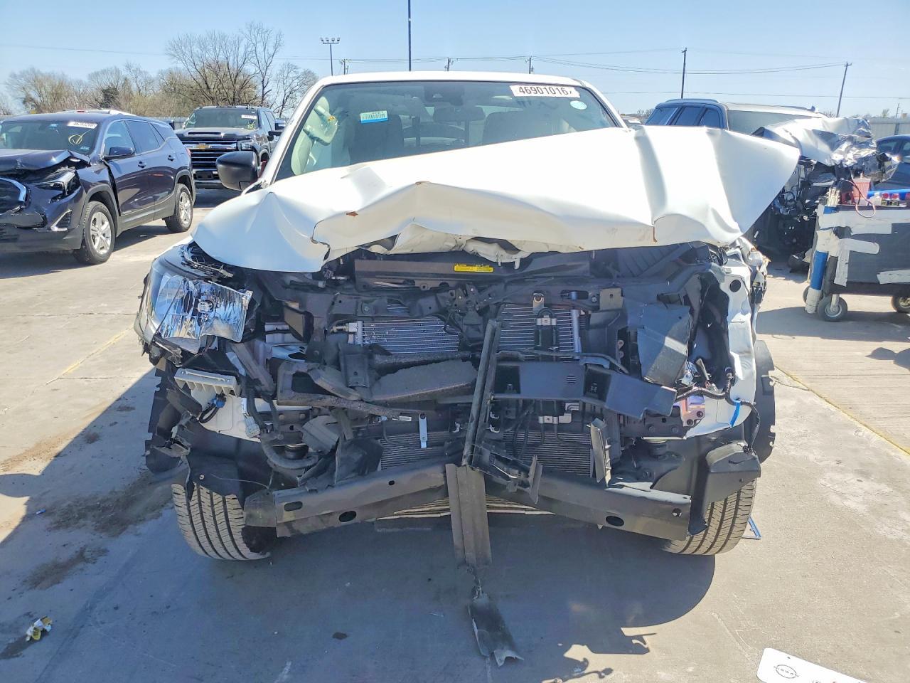 2025 Nissan Frontier S