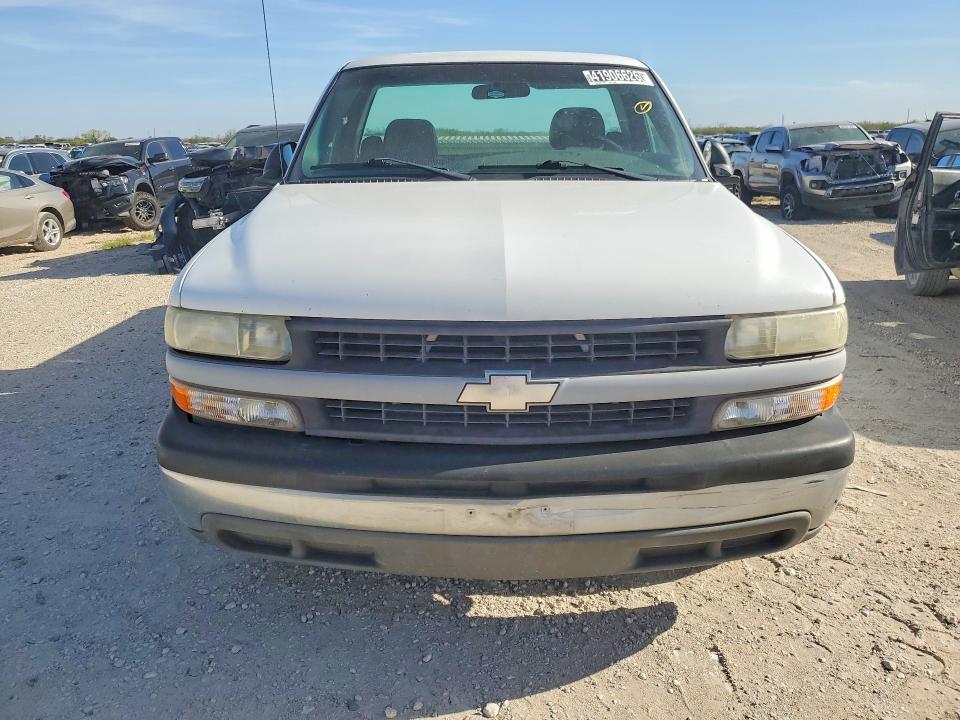 2002 Chevrolet Silverado C1500