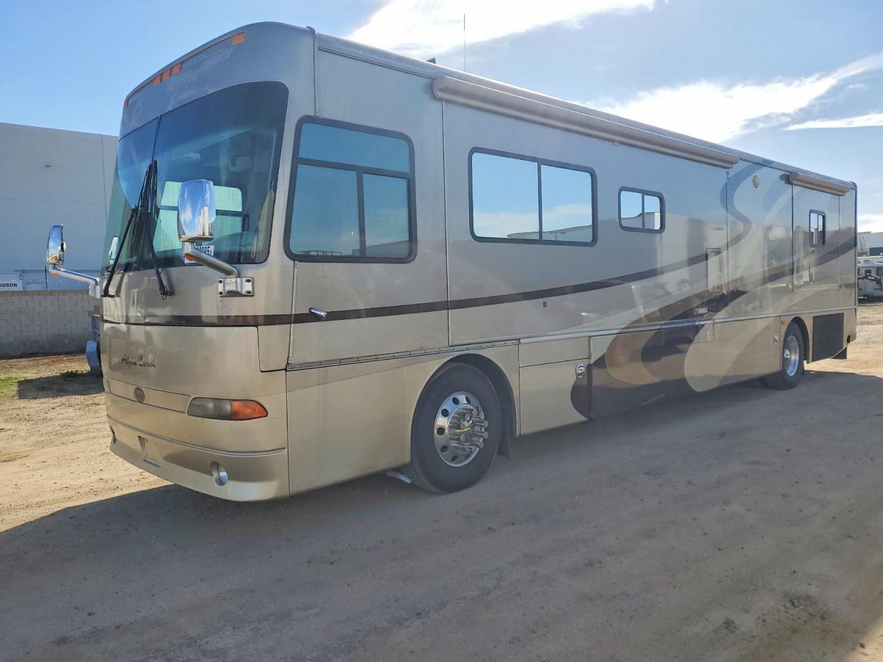 2006 West Texas 2006 Western Alpine Coach Motorhome Recreational V