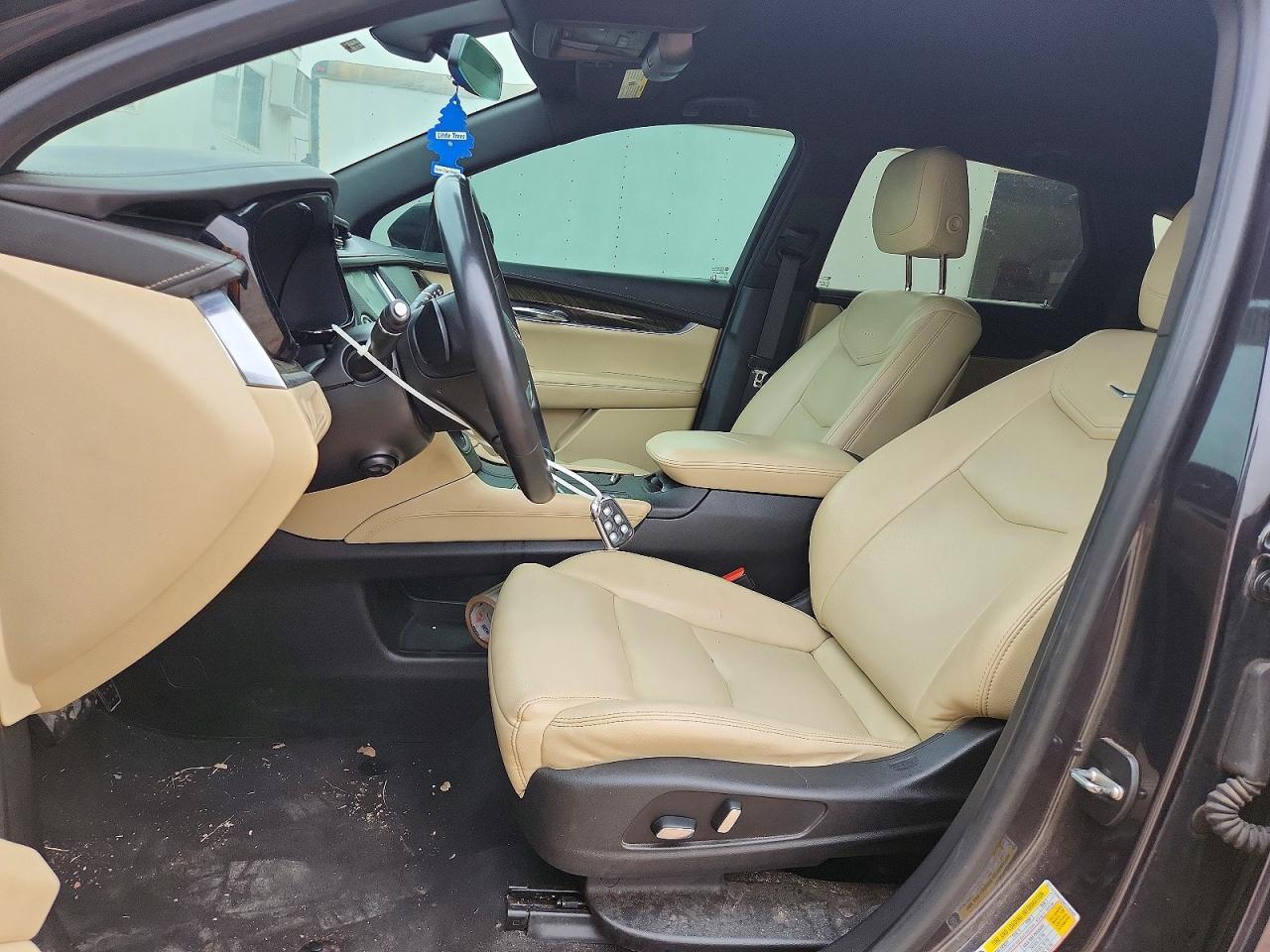 2017 Cadillac XT5