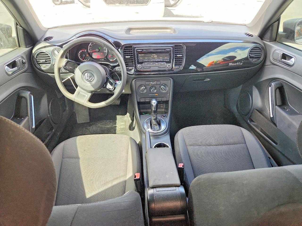 2014 Volkswagen Beetle