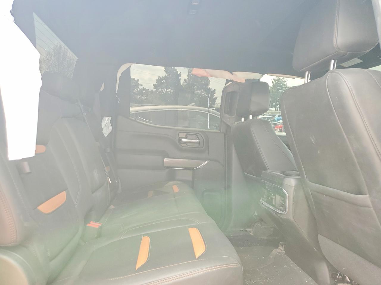 2021 GMC Sierra K1500 AT4