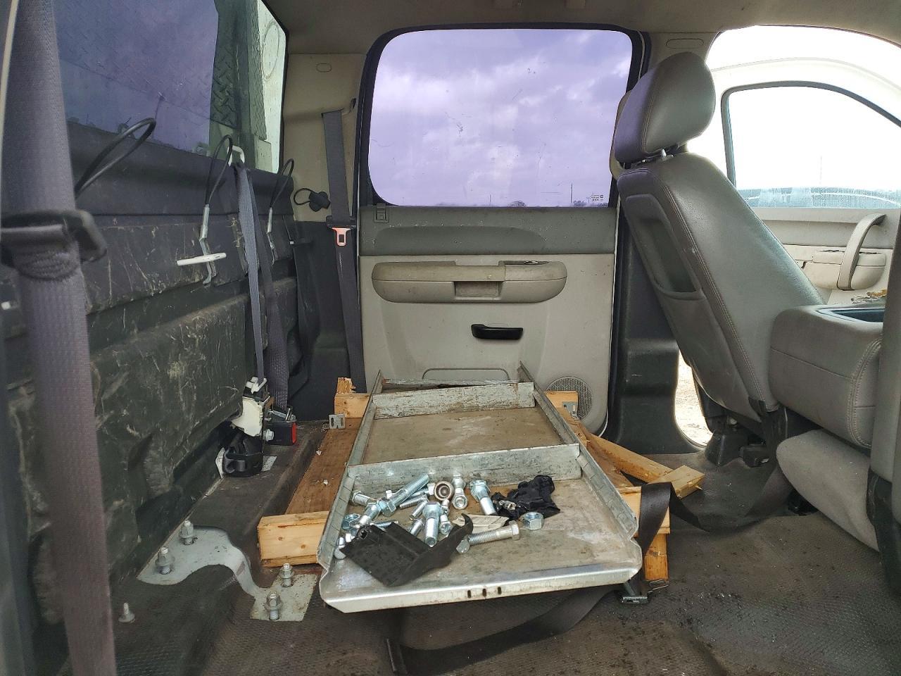 2014 Chev Rolet Silverado Utility / Service Truck