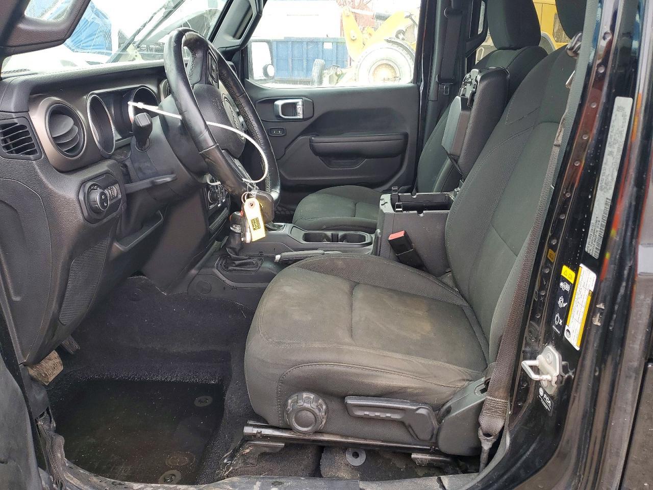 2021 Jeep Gladiator Sport