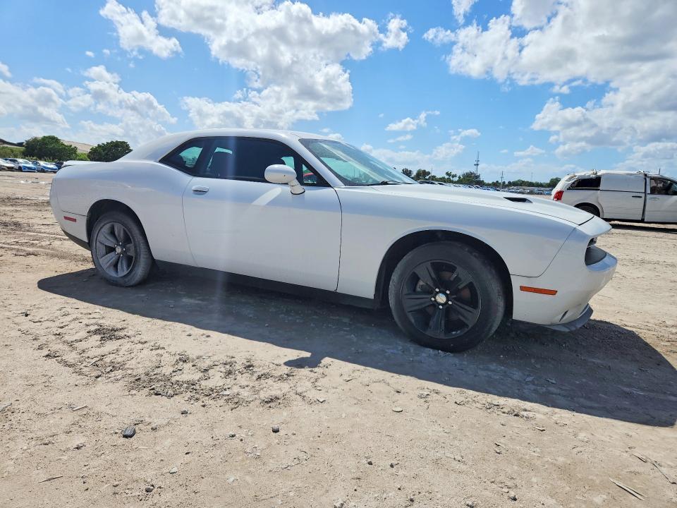 2021 Dodge Challenger sxt